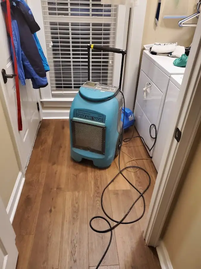 Commercial dehumidifier deployed for Flood Damage Cleanup in Kula